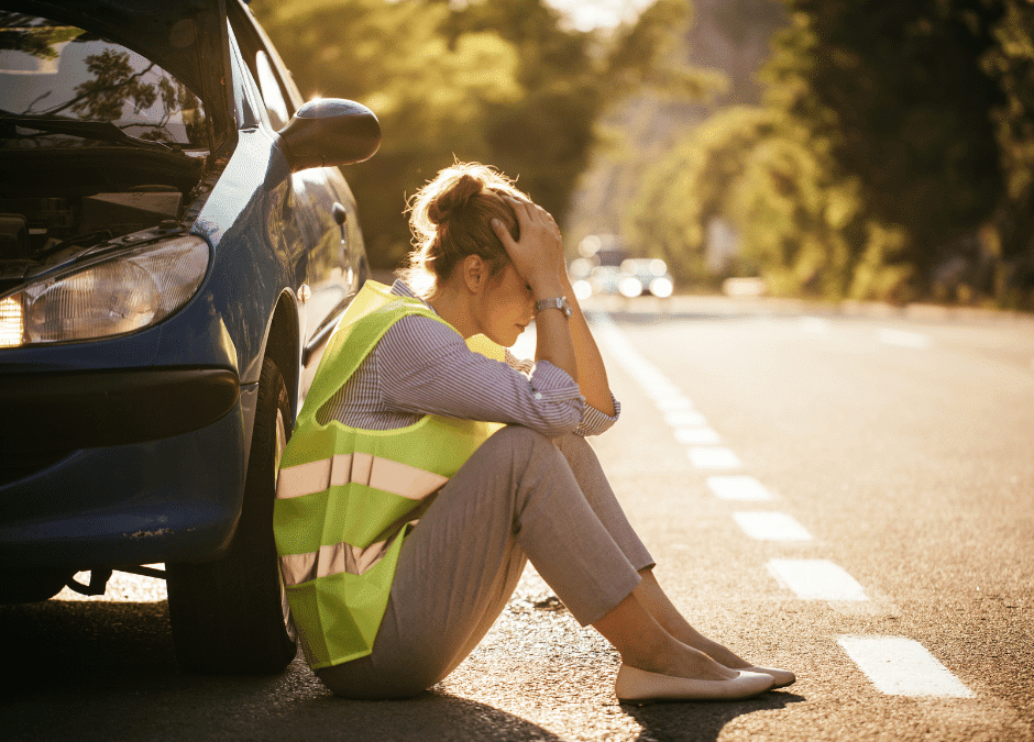 How to Stay Safe During a Breakdown on a Busy Highway | Delray Beach 24/7 Towing